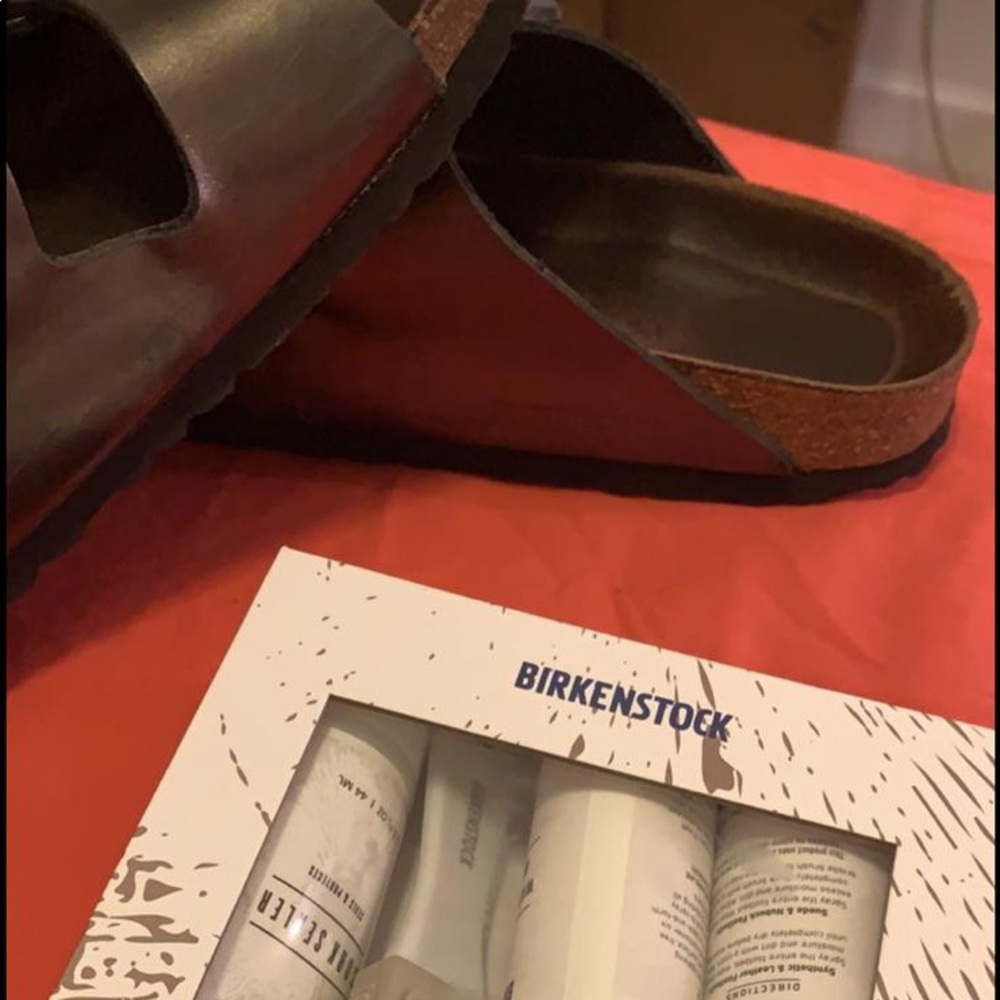 Grey Birkenstock’s